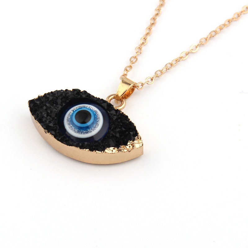 EVIL EYE NECKLACE